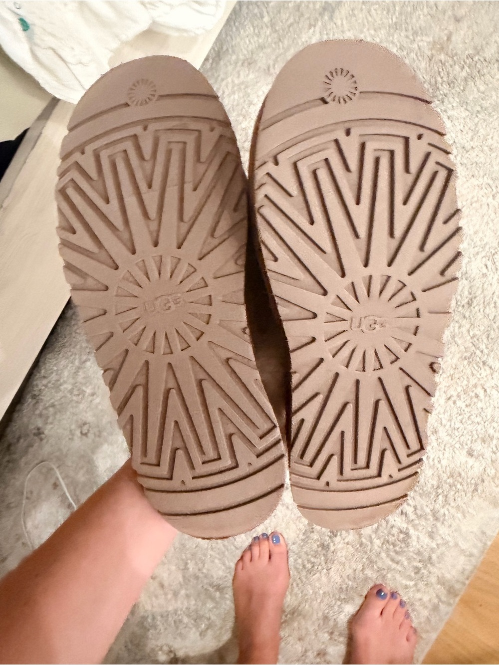 UGG Chestnut Suede Shearling Slip-On Slippers - Picture 6 of 6